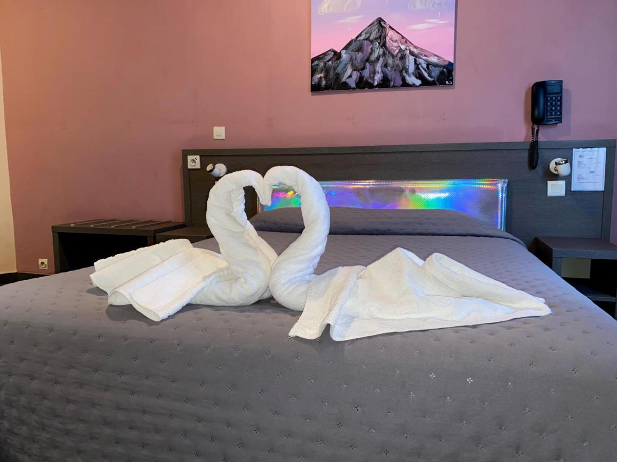 Aero Hotel Issy-les-Moulineaux Buitenkant foto